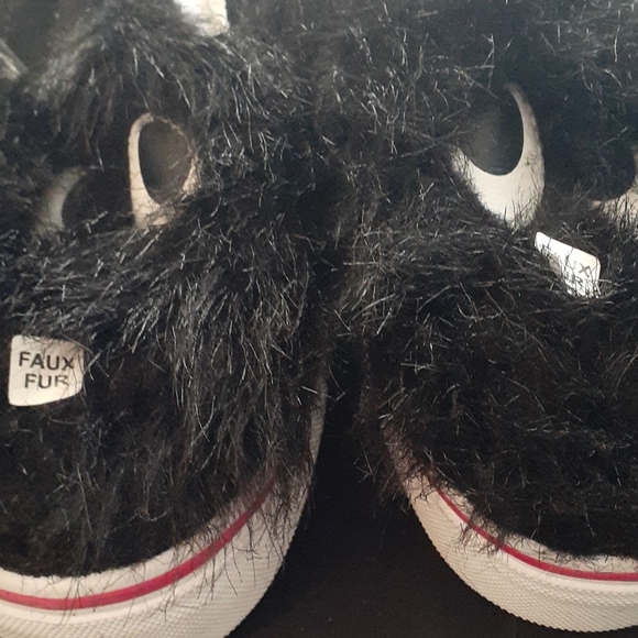 VANS Slip On Friend Party Fur Black Girls sneakers - Picture 5 of 10